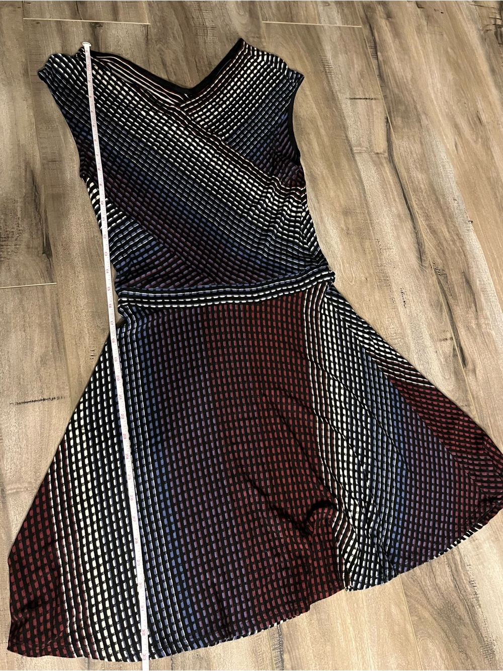 BCBGMaxAzria Multicolor Striped Fit-and-Flare Midi Dress - Picture 12 of 12